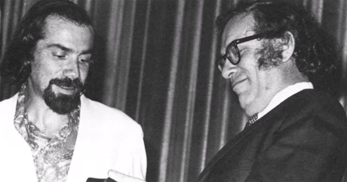 Isaac Asimov and Robert Silverberg on stage at the 29th World Science Fiction Convention Noreascon I in 1971.