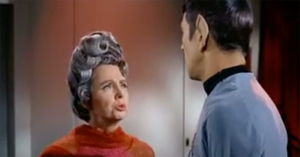 Jane Wyatt as Amanda speaking with Spock in the Star Trek episode "Journey to Babel" from 1967.