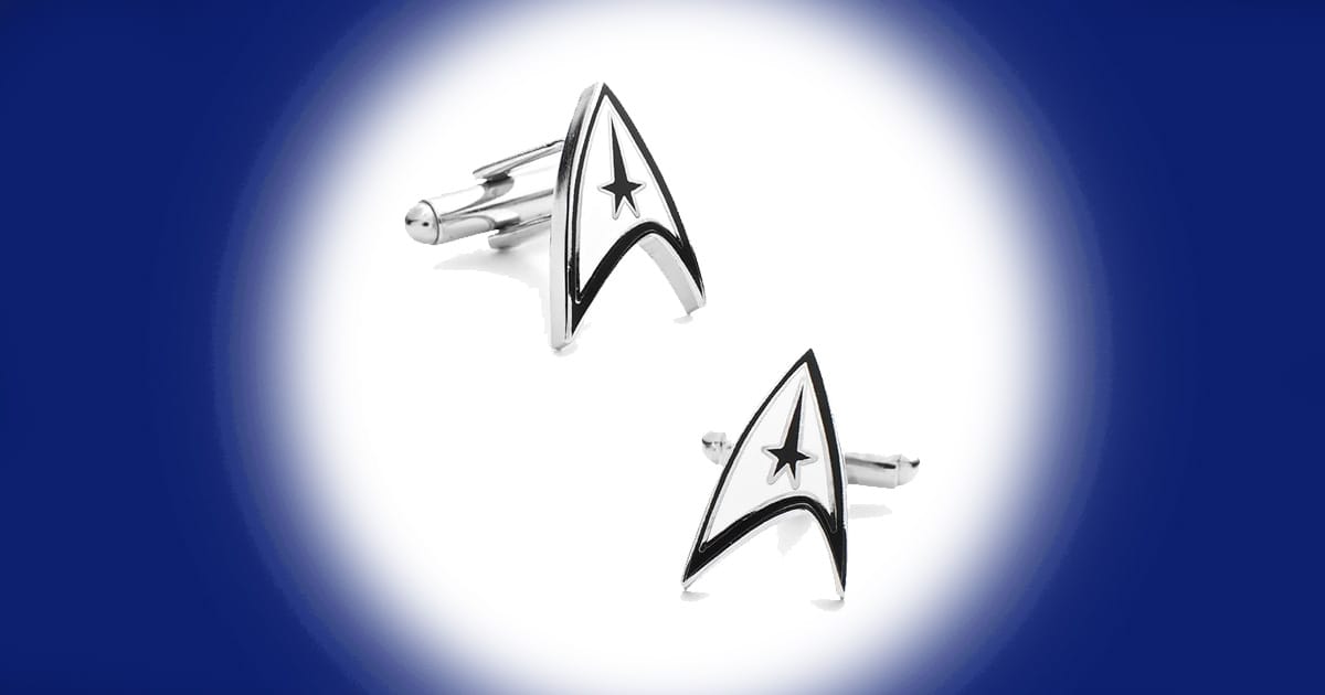 Limited edition prop replica of Khan’s necklace from Star Trek II The Wrath of Khan featuring metallic details and Starfleet style emblem.