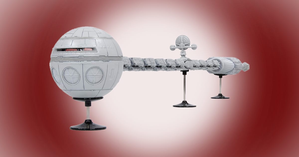 Moebius Models Discovery XD-1 spacecraft model from 2001 A Space Odyssey, shown assembled in 1/350 scale on display stands.