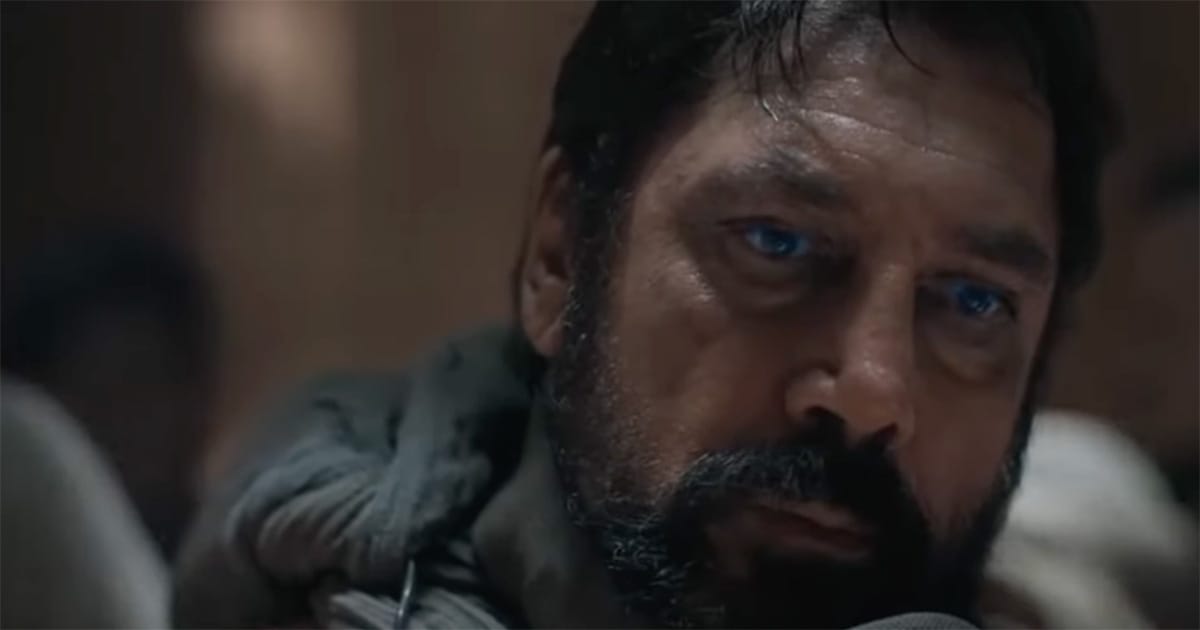 Close view of Stilgar indoors on Arrakis, shown as a weary Fremen leader after Paul’s rise to power.