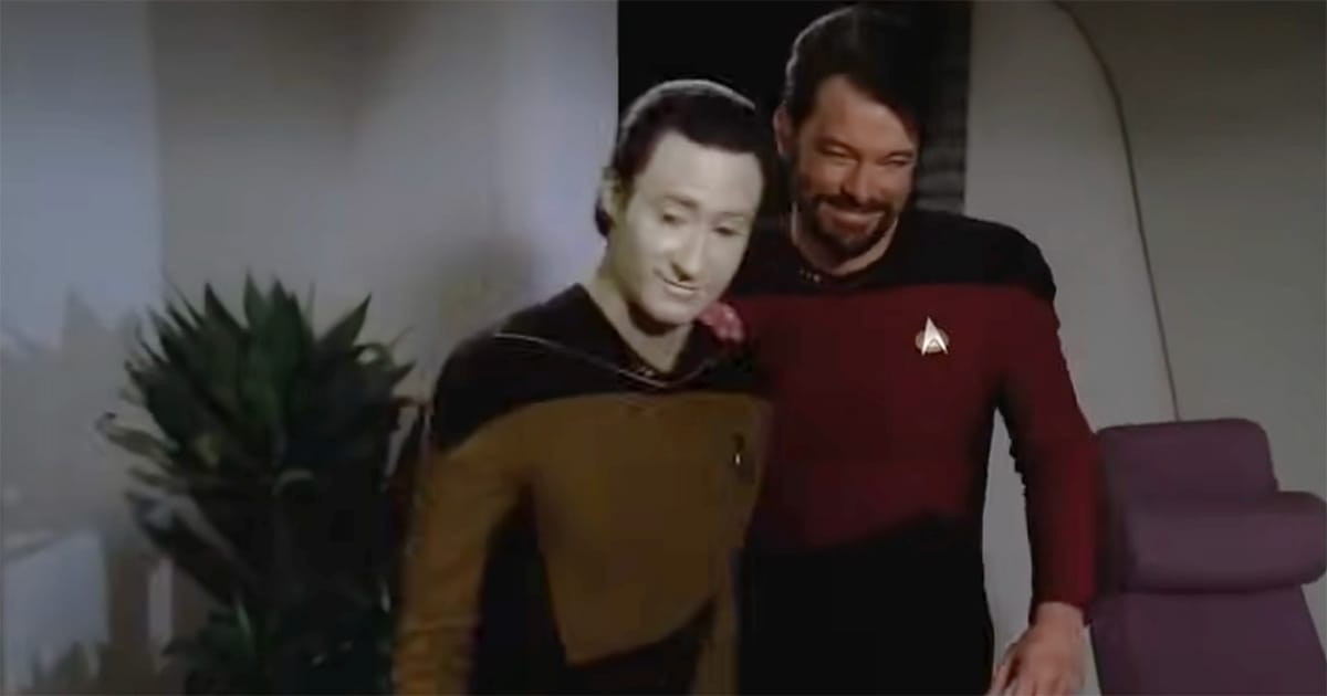 Data and Commander Riker walking together in Star Trek The Next Generation